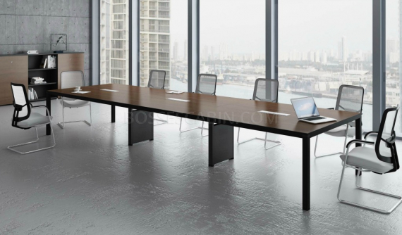 modern office with large meeting table