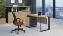 'Quin' 4.5 Feet Small Office Desk With Drawers